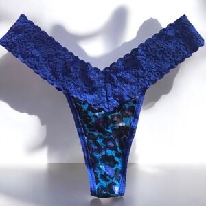NWT VTG VICTORIA'S SECRET O/S Blue Print The LACIE VINTAGE‎ RARE THONG PANTIES